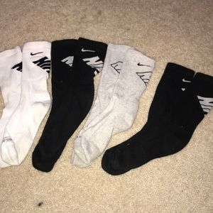 bundle of nike socks